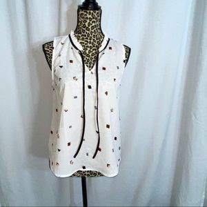 Triangles white blouse
